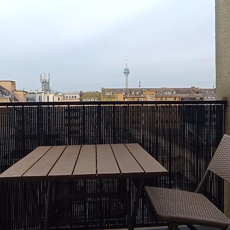 Apartment Sofia Dusseldorf Bagian luar foto