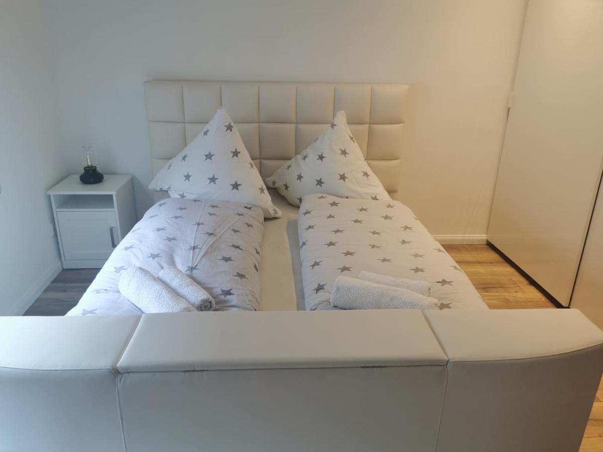 Apartment Sofia Dusseldorf Bagian luar foto