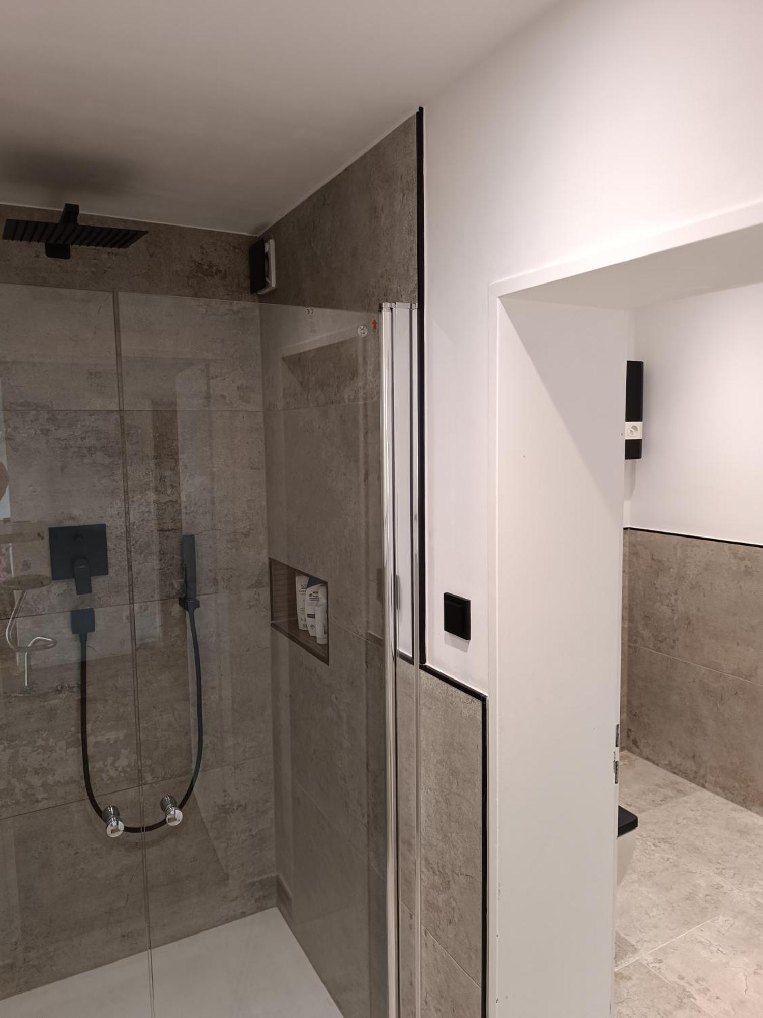 Apartment Sofia Dusseldorf Bagian luar foto