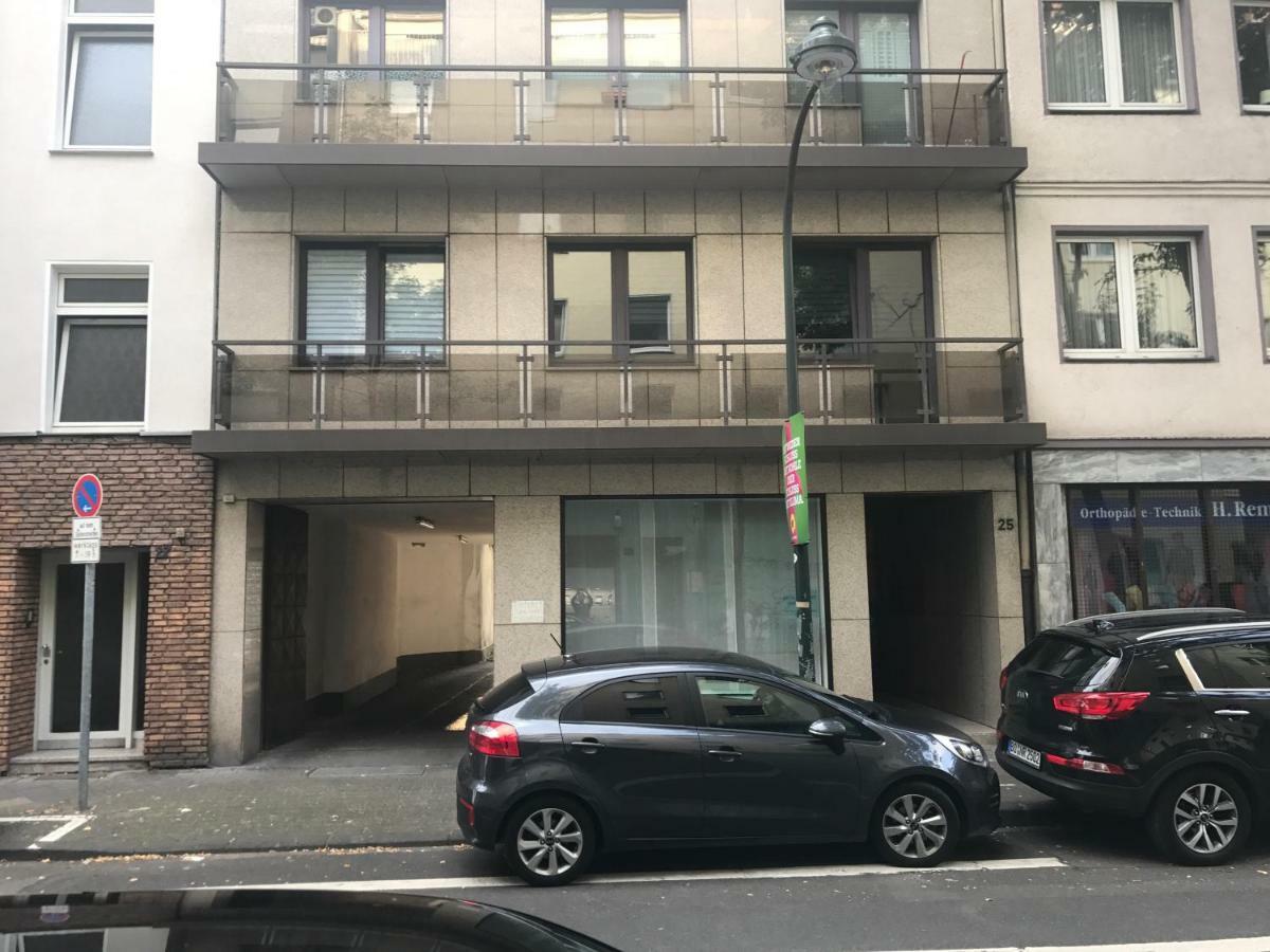 Apartment Sofia Dusseldorf Bagian luar foto
